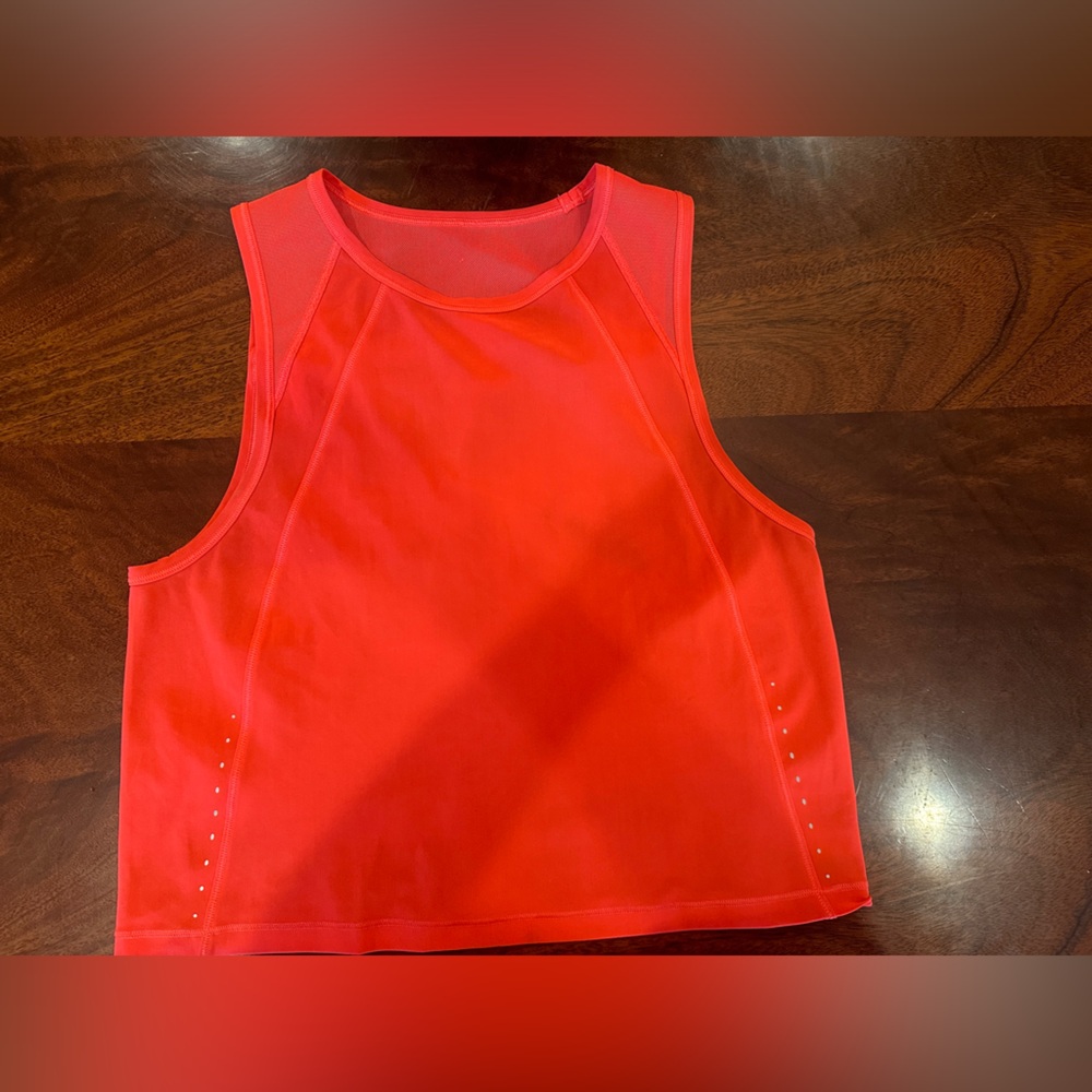 Lululemon top! Size 2! Worn often! Used condition.